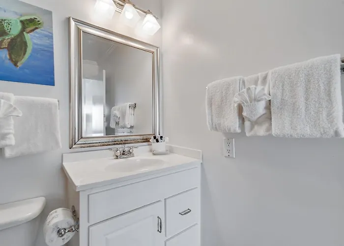 Needle Rush Point Unit B24 Holiday home Pensacola